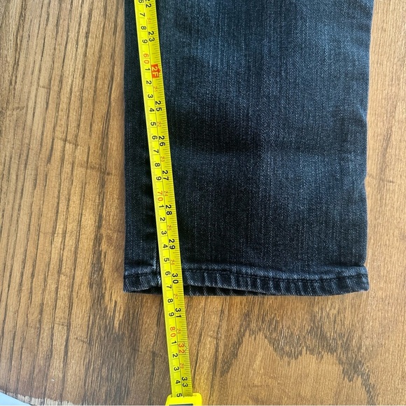 Levi’s Flatter & Flaunt Skinny Leg Black Denim Jeans Size 12 - Picture 6 of 15